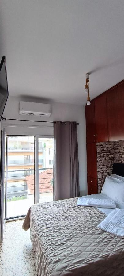 Rafaellas Apartment Chrissi Akti Chania Exterior foto